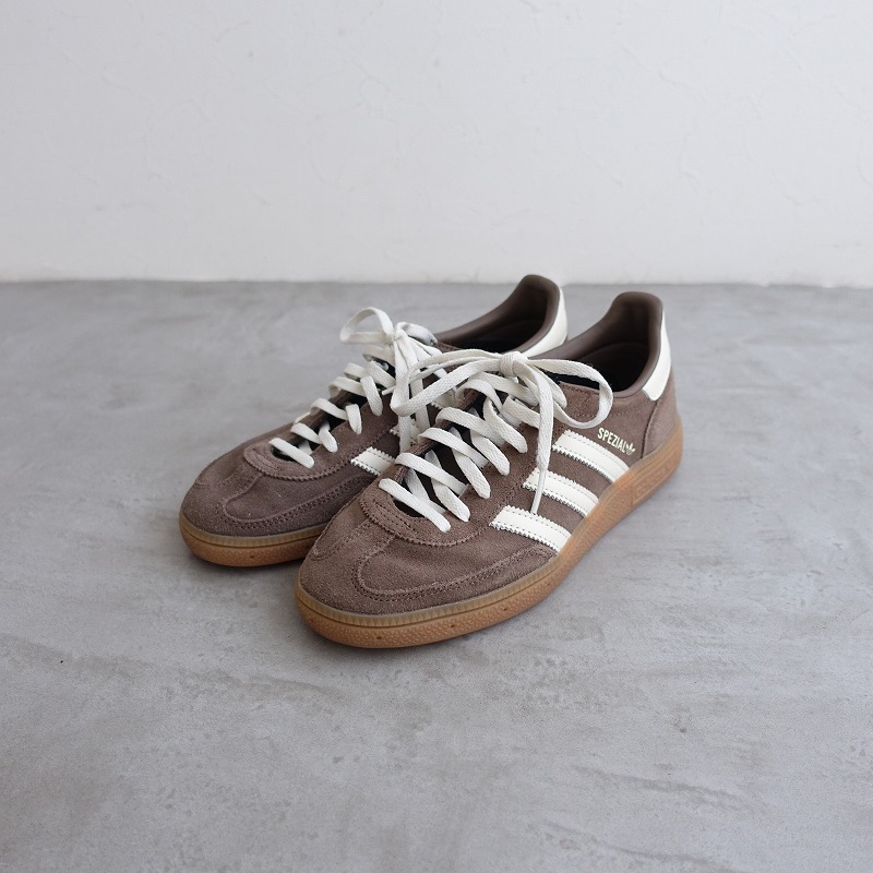 タンタン購入　adidas SPEZlAL スエードスニーカー タンタン購入 adidas SPEZlAL スエードスニーカー