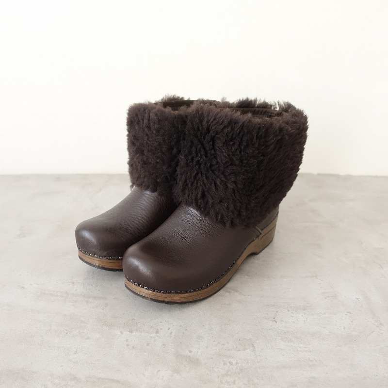 �����ʡۥ��󥹥� DANSKO fina Brown Pebbled shearling �ࡼ�ȥ�֡��� 38/24  38 (sh10-2508-53)��01I52��
