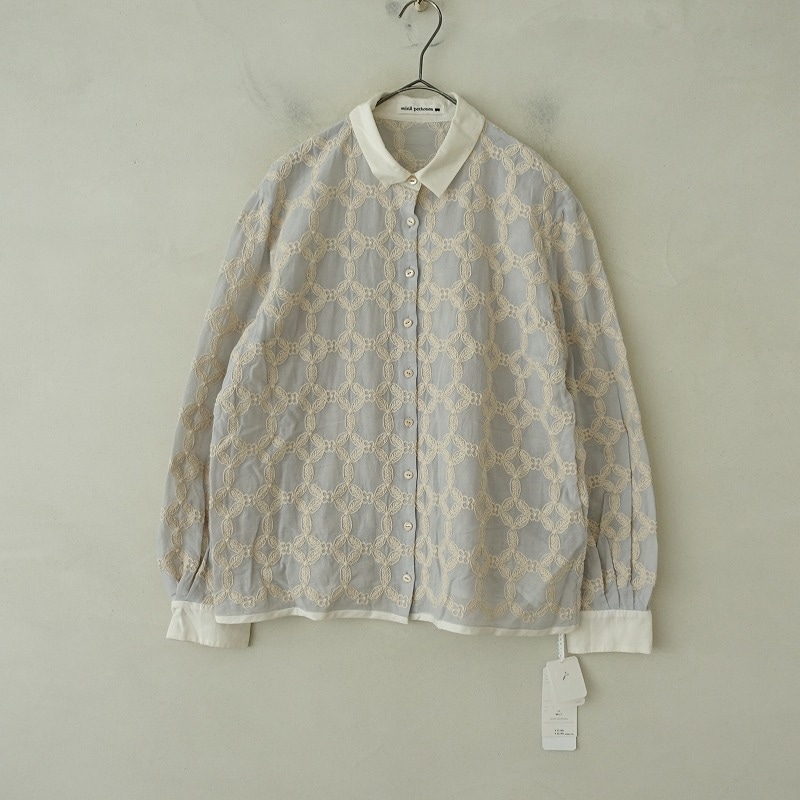 ミナペルホネン　　刺繍　トップス mina perhonen(ミナペルホネン) / flair/フラワー刺繍入りシルク