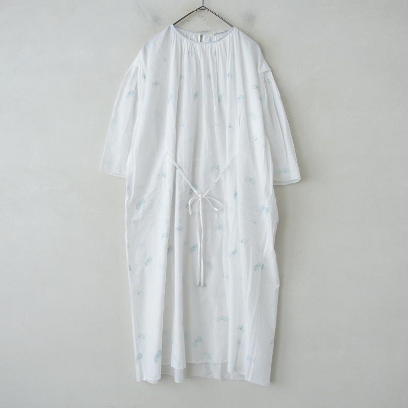 美品/定価5.9万】ミナペルホネン mina perhonen choucho 刺しゅう