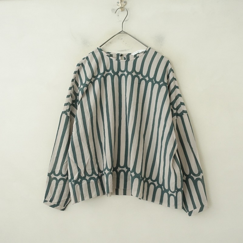 mina perhonen(トップス)