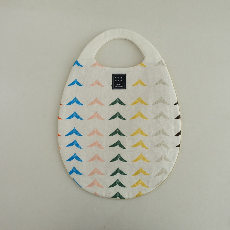 mina perhonenポンピアpomppia egg bagエッグバッグ ミナペルホネン