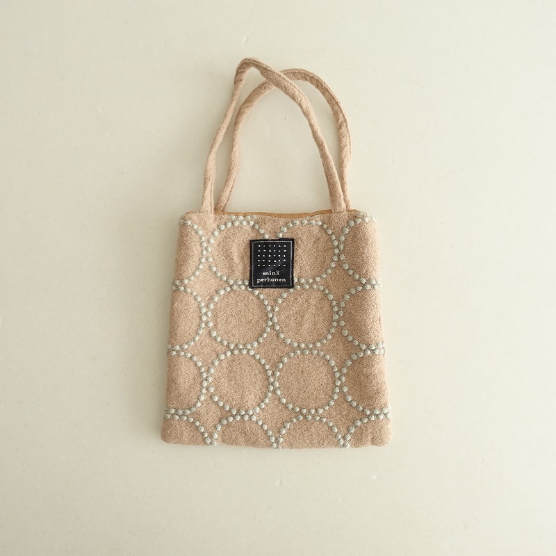 ミナペルホネン mina perhonen ねっこ　necco 正規品　未使用 mina perhonen bocciolo ハイネックニット(wool) - ミナ