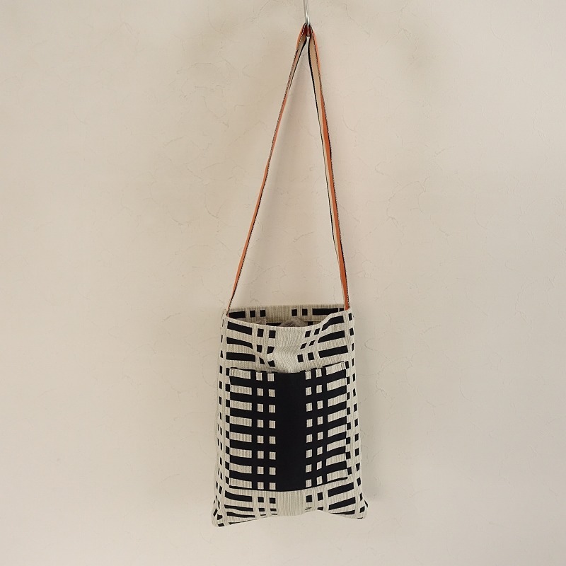 ��̤����/���2.3���ۥ�ϥ�ʥ��ꥯ���� Johanna Gullichsen ���������Хå�   (ba11-2510-44)��40K52��