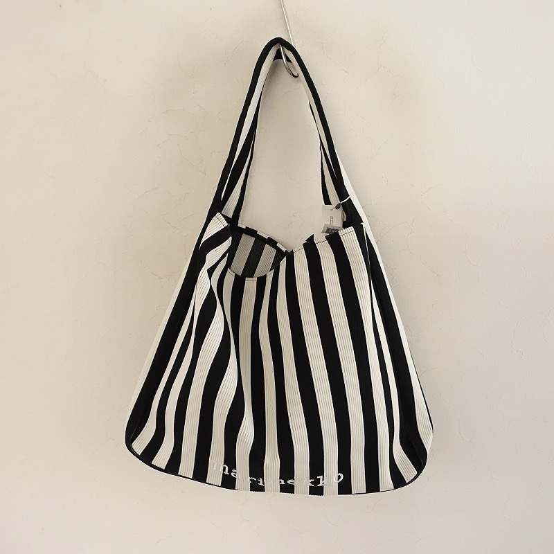 2025SS/美品/定価2.9万】マリメッコ marimekko Knitted Bag Large
