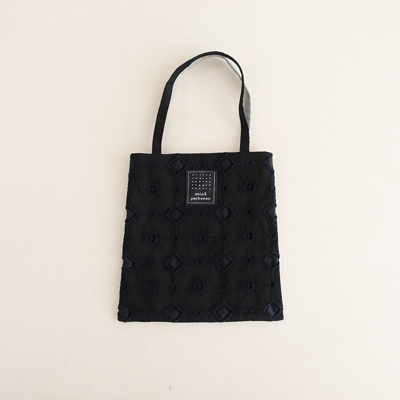 ミナペルホネン/リネンエプロン/チョウチョ/xs7981/ブラック