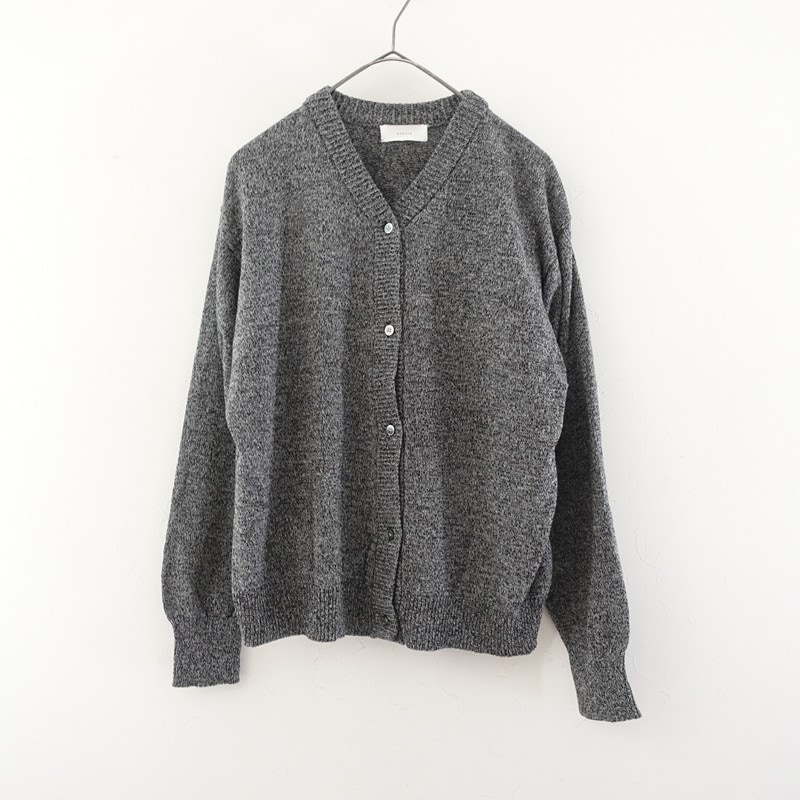 美品/2024/定価1.4万】かぐれ kagure ドライコットンVネック