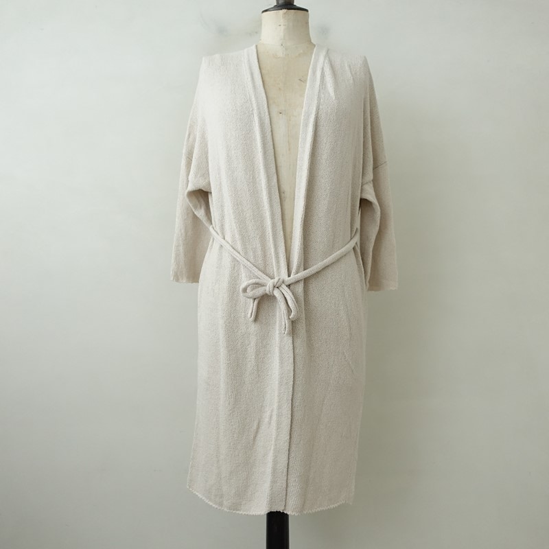 evam eva（エヴァムエヴァ） 古着 通販 買取