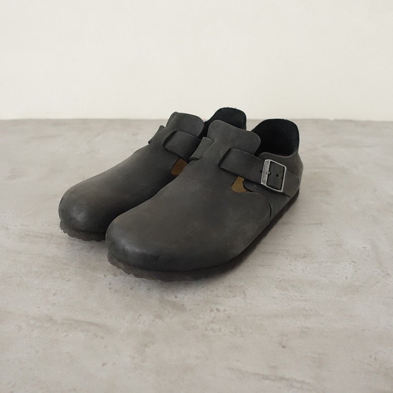 定価2.5万】ビルケンシュトック BIRKENSTOCK LARAMIE LOW レザー