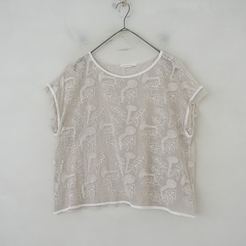 mina perhonen(トップス)