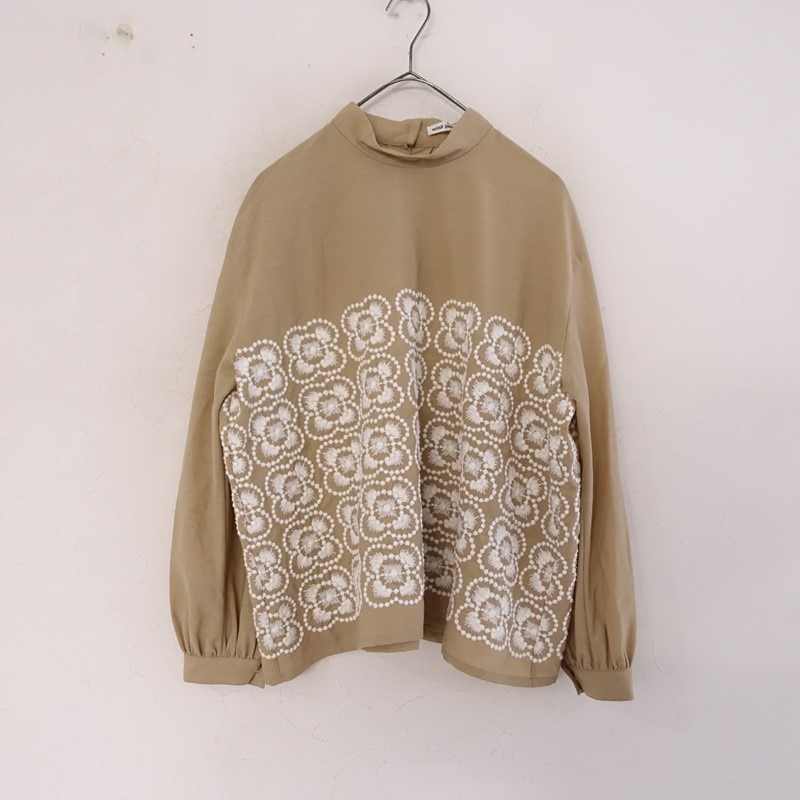 mina perhonen(トップス)