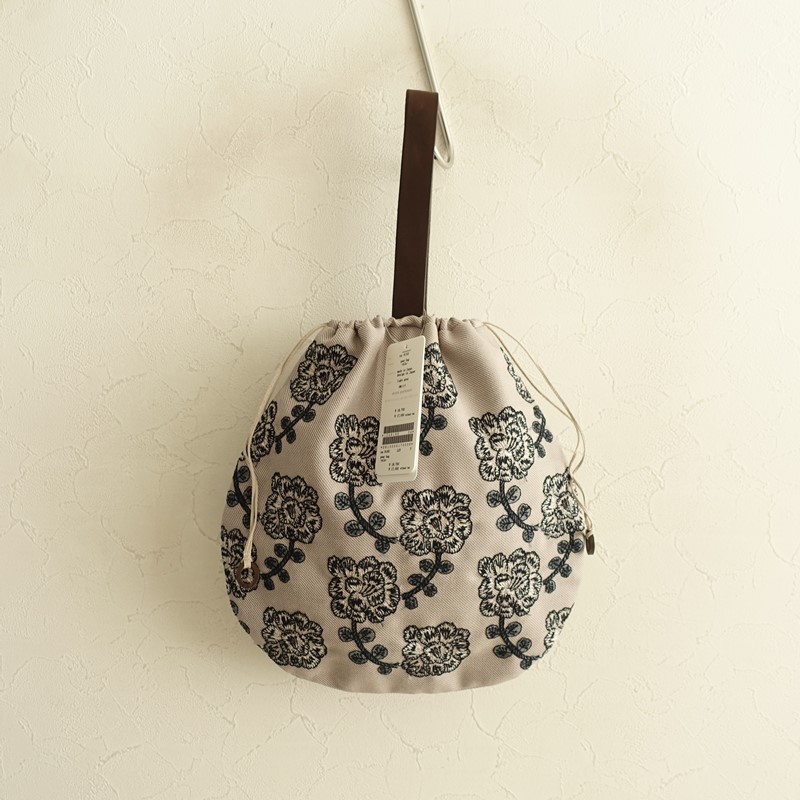 美品/定価1.8万】ミナペルホネン mina perhonen yula pear bag (ba31
