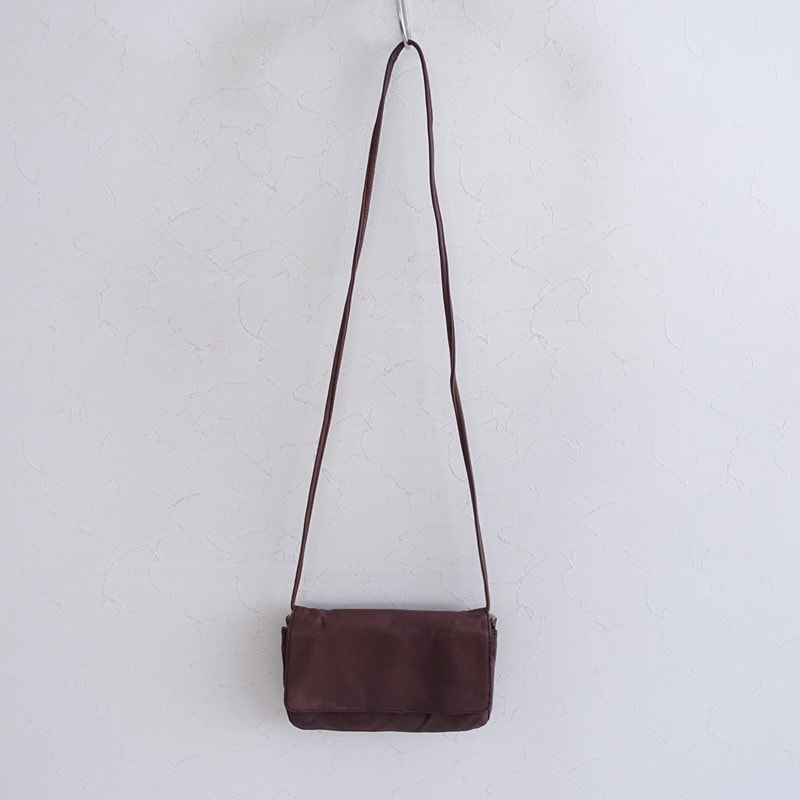 ��2025SS/���1.8���ۥѥɥ��� pas de calais �ϥ�ɥ������쥶���ݡ����Хå�   (jba7-2512-28)��92L52��