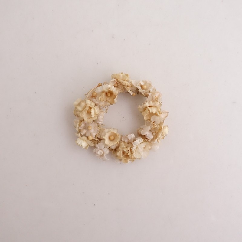 ミナペルホネン mina perhonen クローバー 水牛 ブローチ (ac5-2512-73