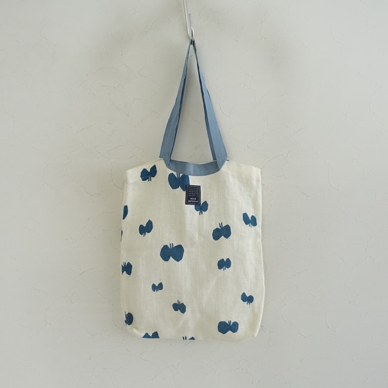 ミナペルホネン mina perhonen hana haneパニーニバッグ (ba11-2404