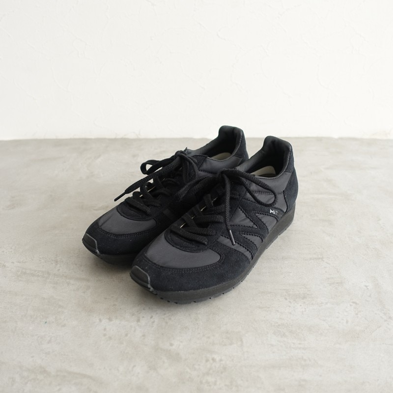 �����ʡۥߥ��Ρߥޡ�����åȥϥ����� MIZUNO��MARGARET HOWELL ���ˡ����� US5.5/UK4.5/EUR37/BRA35/JP23.5/23  US5.5/UK4.5/EUR37/BRA35/JP23.5 (sh10-2601-66)��70B62��