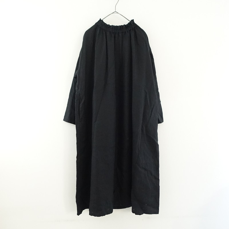ネストローブ nest Robe リネンスキッパーネックロングワンピース F