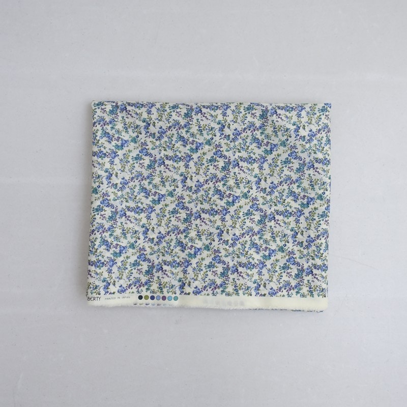 ��Хƥ� LIBERTY Moon moth ���ʥ��������� 107��185cm   (fa31-2509-39)��21C62��