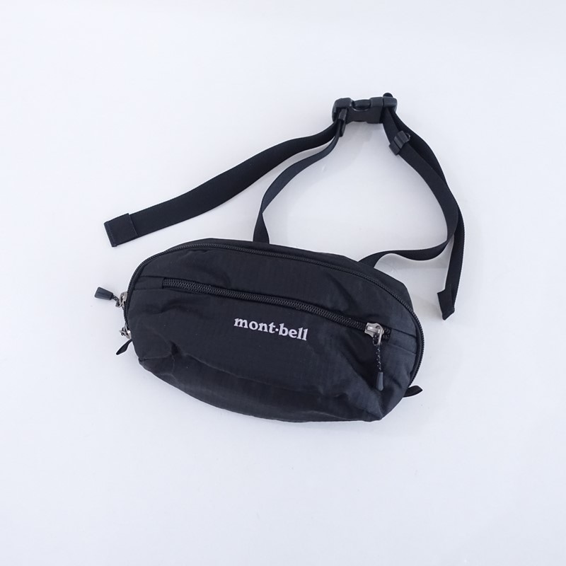 美品old mont-bell shell jackt L 黒 収納袋付 y2k モンベル mont bell デルタガセットポーチ M (ba7-2604-19)【40E62