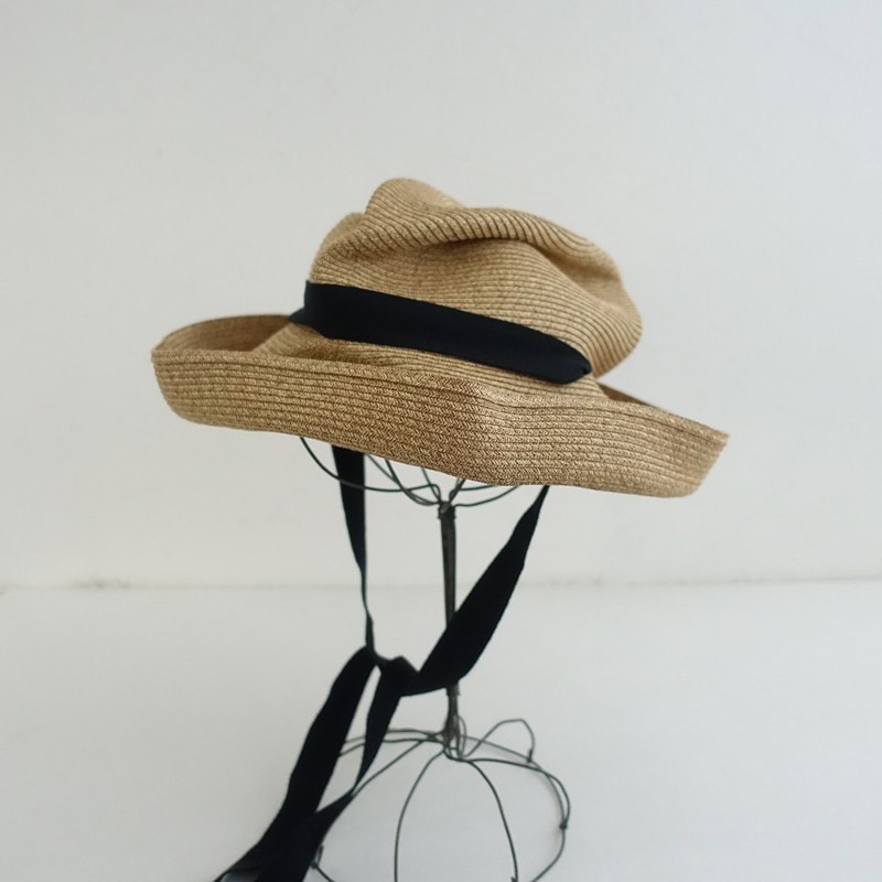 未使用/定価2.1万】マチュアーハ mature ha. BOXED HAT 11cm brim 未使用/定価2.1万】マチュアーハ mature ha. BOXED HAT 11cm brim