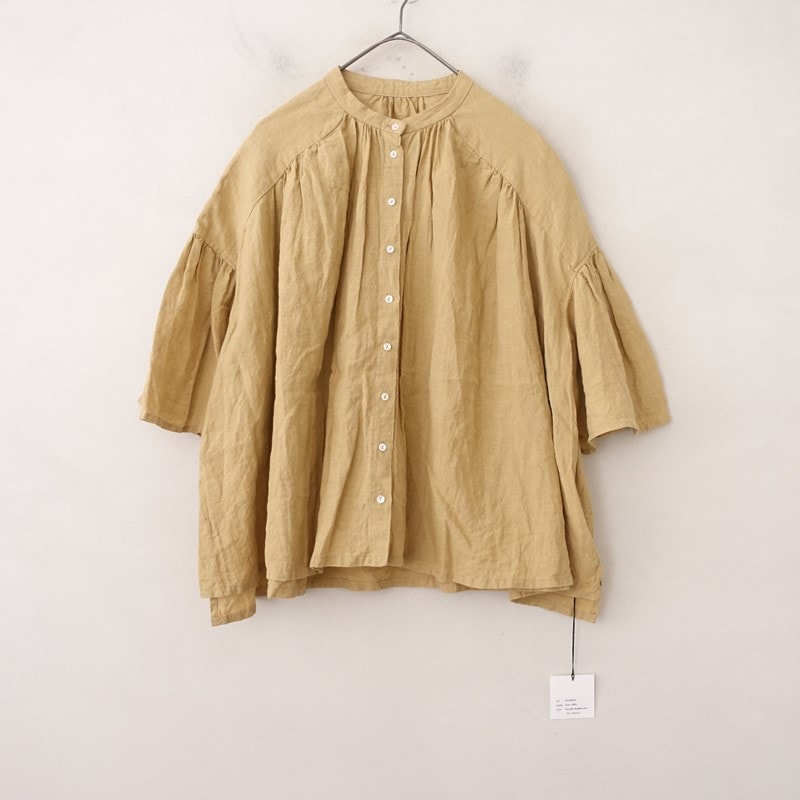 新品タグ付き　マガリ　MAGALI バルーンスリーブブラウス　ベージュ MAGALI / マガリ | リネン フリルブラウス | ベージュ | レディースの