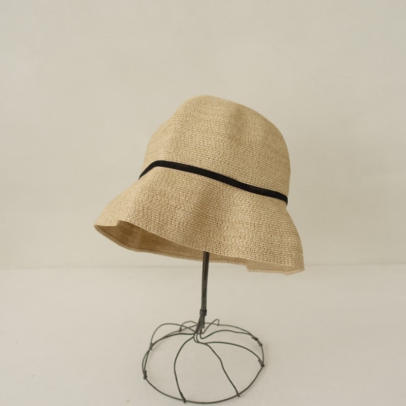 美品/2.1万】マチュアーハ mature ha. BOXED HAT 11cm brim switch