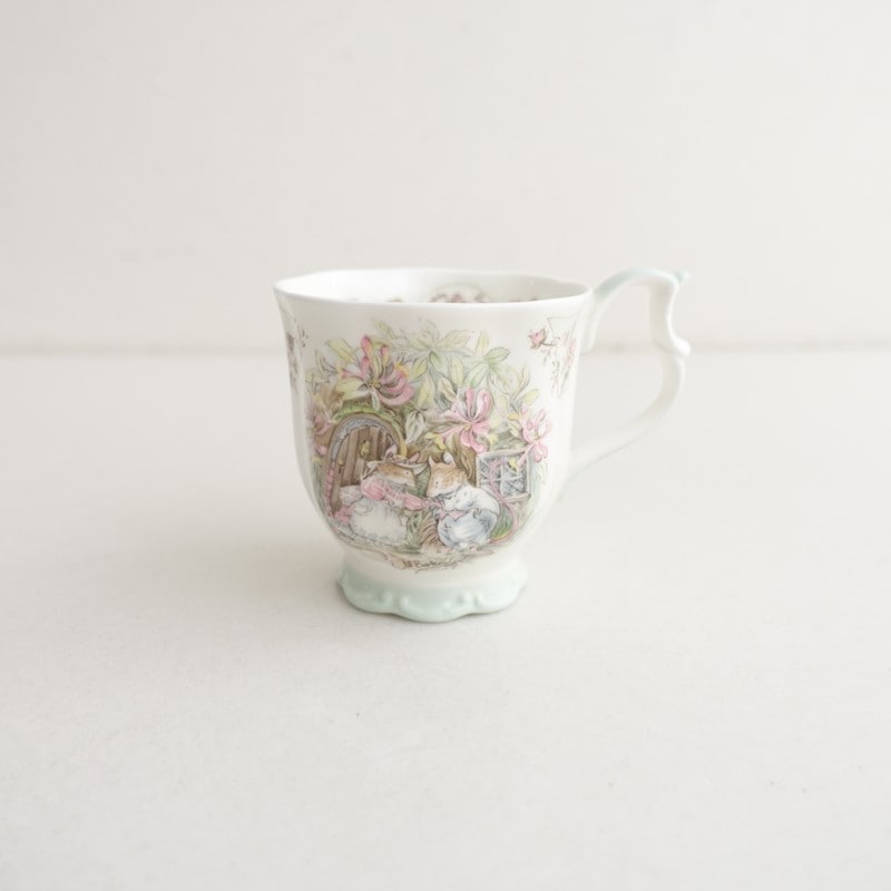 �������ɥ�ȥ� Royal Doulton �֥��٥꡼�إå���summer �ޥ����å�   (wa23-2604-83)��60F62��
