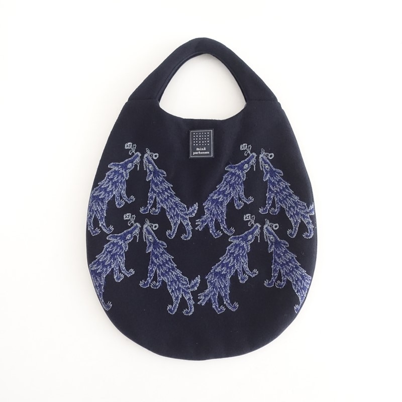 ミナペルホネン mina perhonen wolf&flower egg bag エッグバッグ (ba5