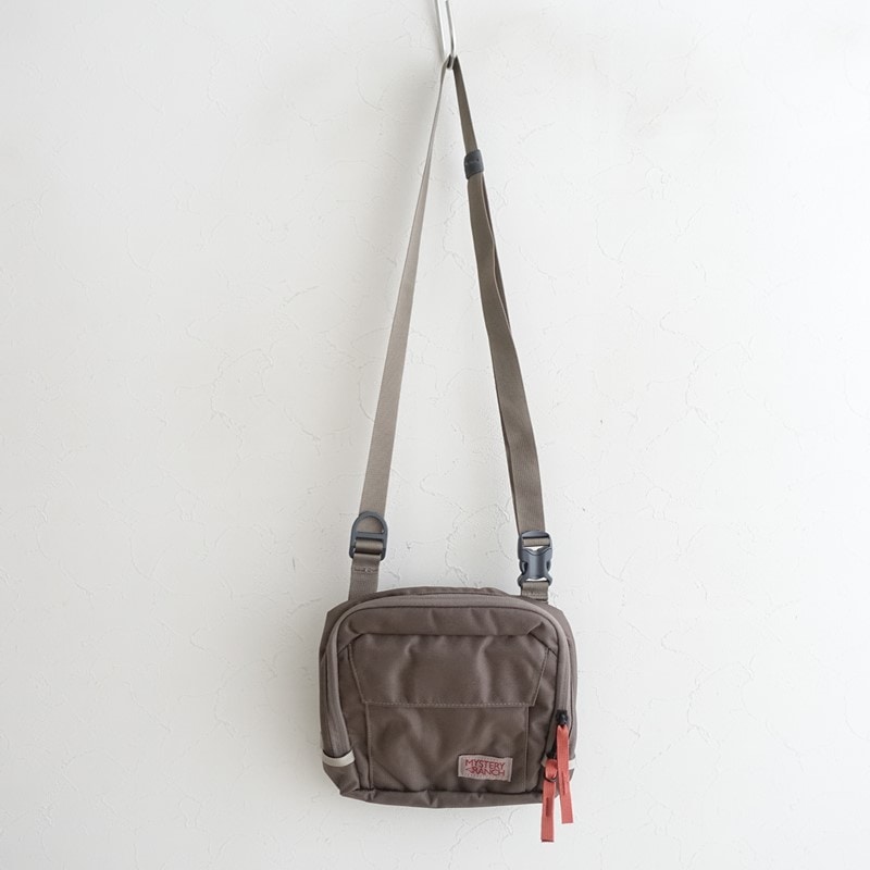 �����1.1���ۥߥ��ƥ꡼���� MYSTERY RANCH DISTRICT4 ���������Хå�   (ba7-2606-77)��01G62��