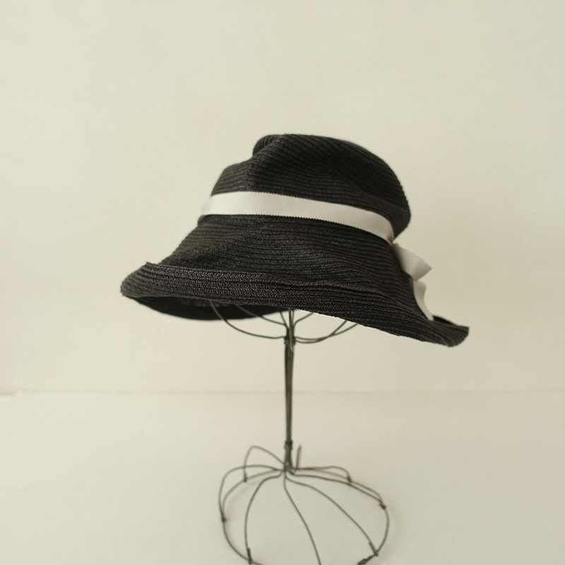 ������/���2.2���ۥޥ��奢���� mature ha. BOXED HAT 11cm brim grosgrain ribbon �ܥå����ϥå�   (ha10-2606-86)��01G62��