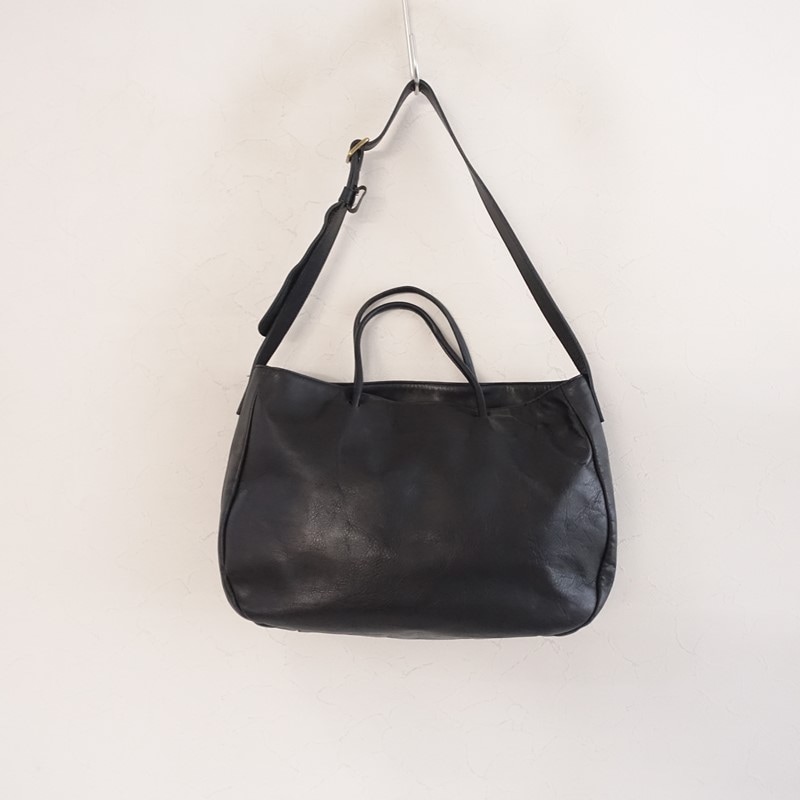 ���饹�������꡼����åץɡ� CLASKA Gallery & Shop Do �֥�å��쥶���ȡ��ȥХå�   (ba11-2606-49)��91G62��