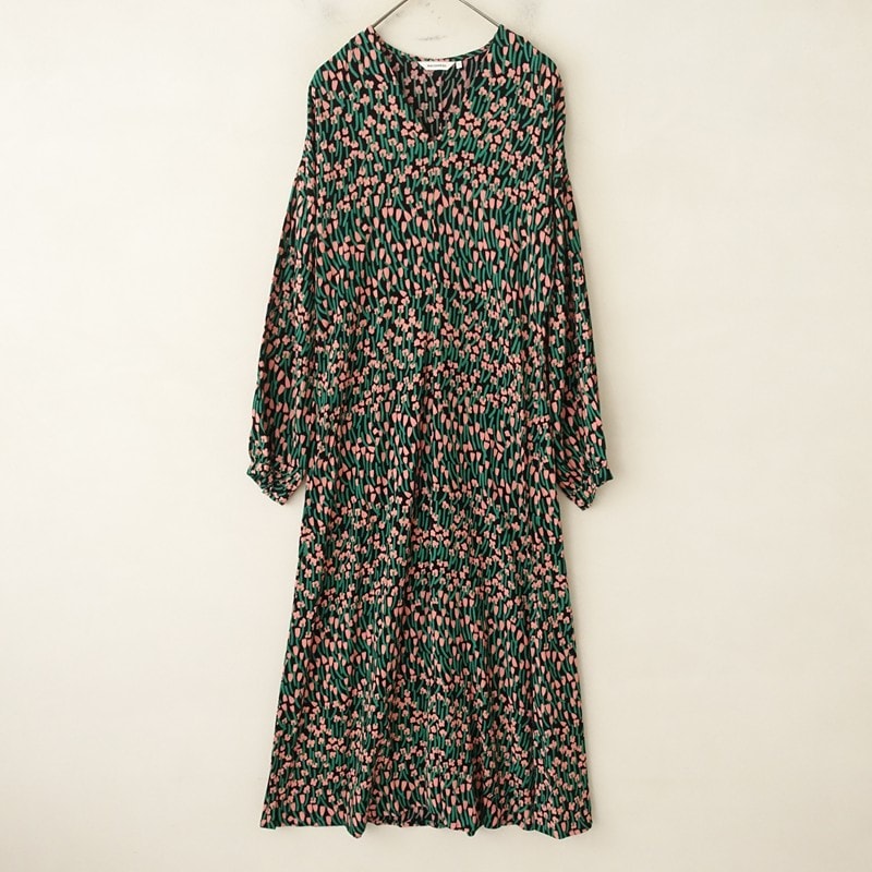 �����ʡۥޥ��å� marimekko Tuulahdus �ե��ץ���V�ͥå����ԡ���  34 (25-2606-591)��42G62��