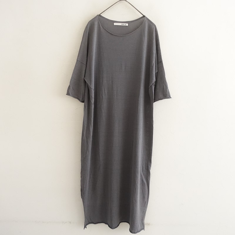 未使用タグ付き evam eva シルク スモック ギャザーワンピース ネイビー evam eva（エヴァムエヴァ） 古着 通販 買取