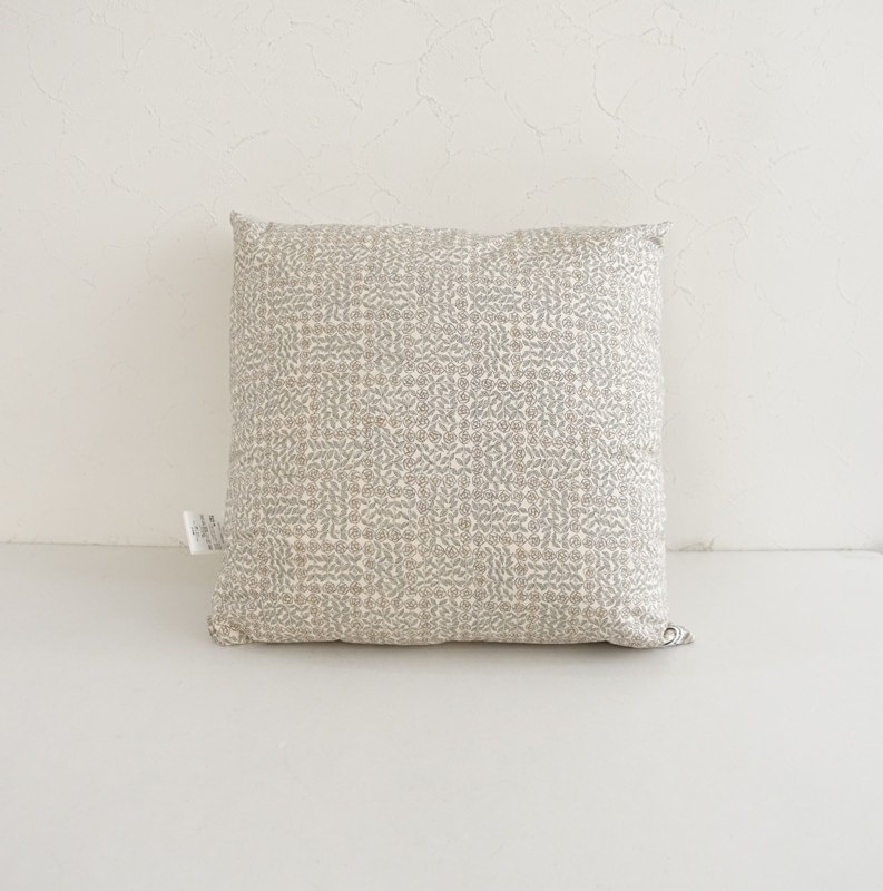 �����ʡۥߥʥڥ�ۥͥ� mina perhonen sleeping rose ravioli cushion��ӥ���̡��ɥ��å����   (ac84-2606-2)��70H62��
