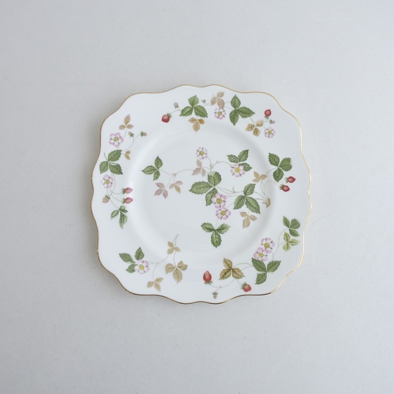 �����ʡۥ����å����å� WEDGWOOD �磻��ɥ��ȥ��٥꡼ �ǥ����ȥ��������ץ졼�� 21cm   (wa23-2606-88)��61H62��