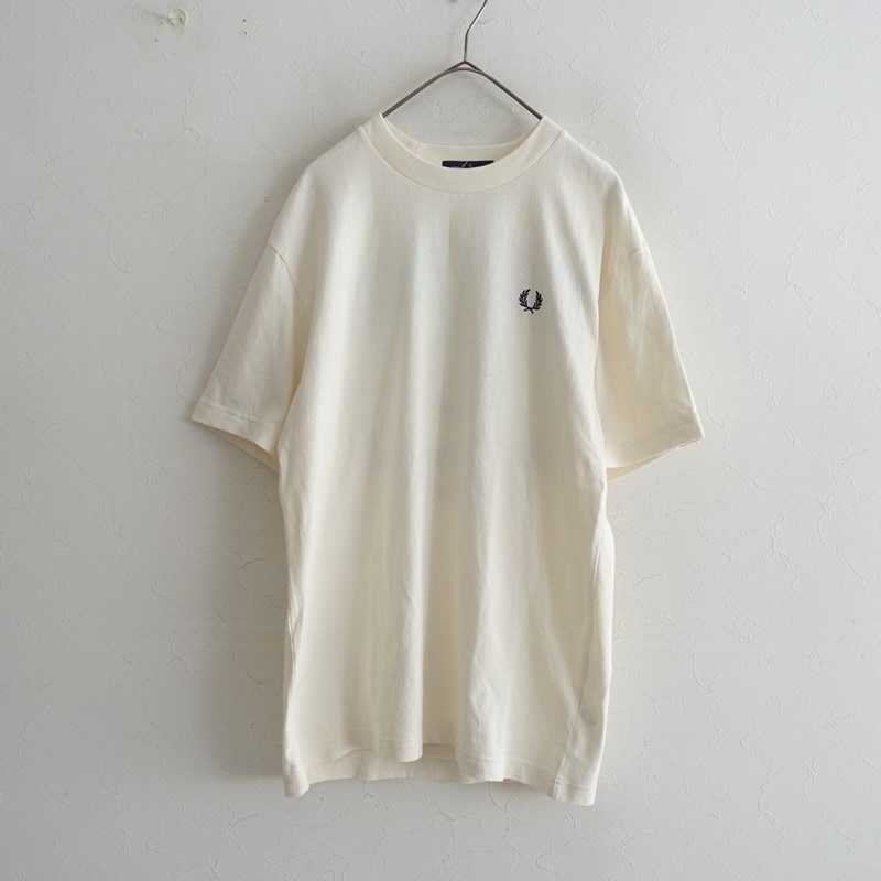 ��UNISEX�ۥե�åɥڥ꡼ FRED PERRY �Хå�����EMB�����ԥ���T�����  S (2-2608-497)��52I62��