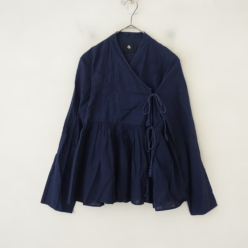 maison de soil ／カディコットン Vネックブラウス 定価2.7万】メゾンドソイル maison de soil KHADI LUCKNOW EMB