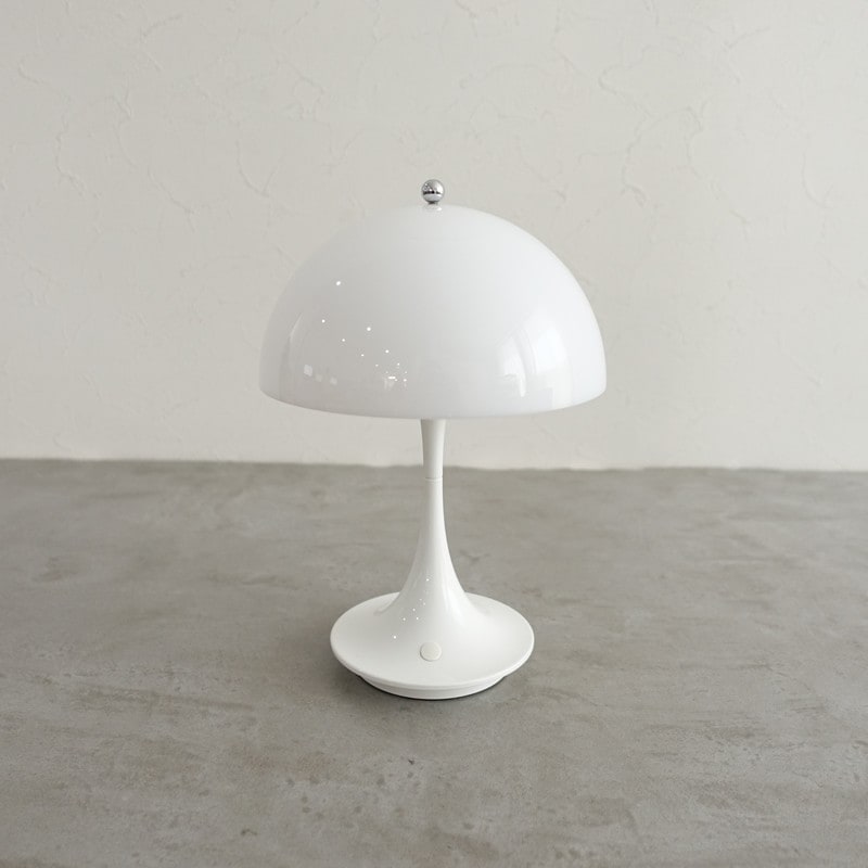 ������/���3.9���ۥ륤���ݡ��륻�� Louis Poulsen Panthella �ѥ�ƥ� 160 Portable ���ѡ��롦�ۥ磻��   (ac84-2609-18)��60J62��