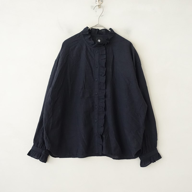 定価4.1万】メゾンドソイル maison de soil コットンVネックピンタック