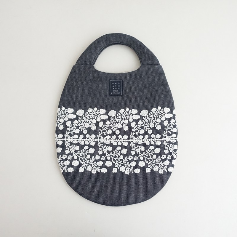 ミナペルホネン　バッグ 美品/定価3.4万】2025SS/ミナペルホネン mina perhonen tanto bag