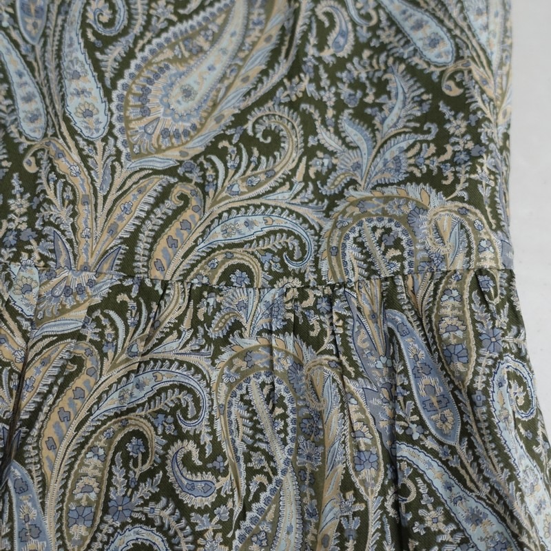 ������/���1.8���ۥ��饷&�ȥ�åץ��ѥ֥�å��� KURASHI & Trips PUBLISHING ��Хƥ��ץ��ȤΥƥ������ɥ�������  M (sk33-2601-448)��91B62��