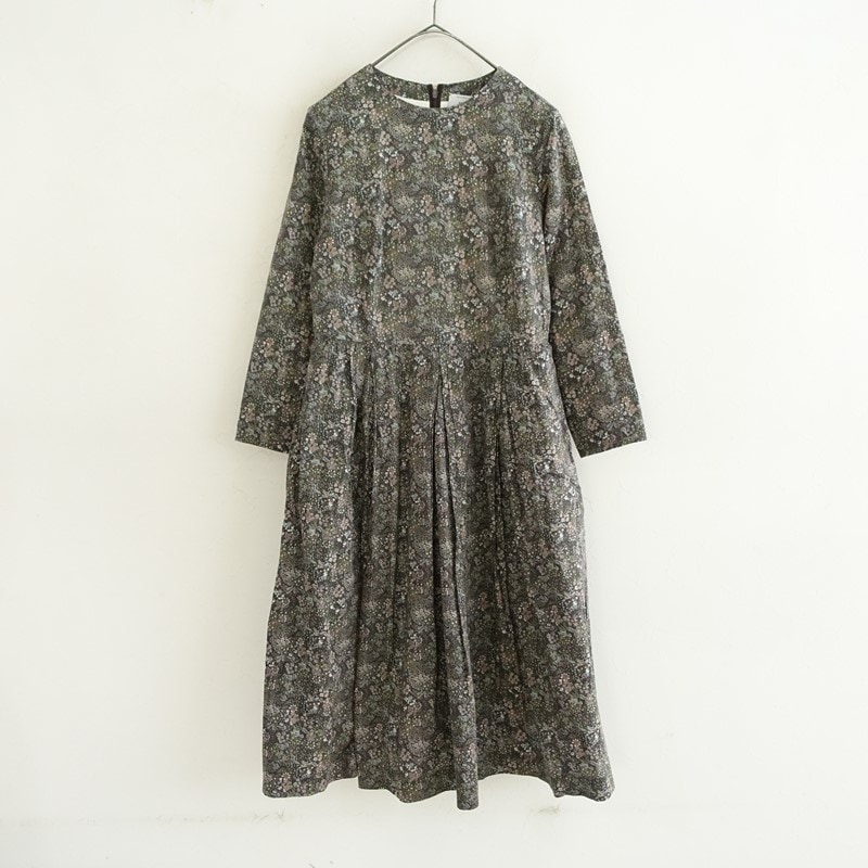 定価4.9万】ヤエカライト YAECA WRITE 97751 ELDERBERRY タックドレス