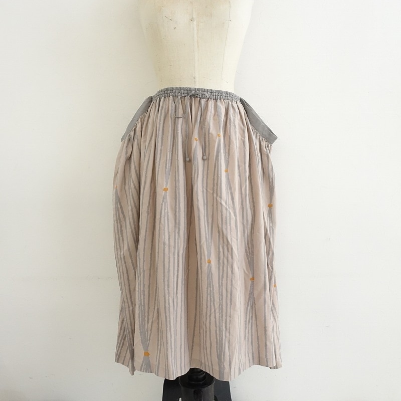 美品】ミナペルホネン mina perhonen taba ウールプリントギャザー  