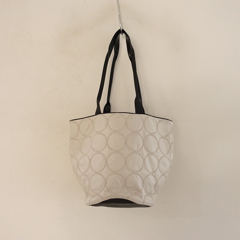 美品/定価2.7万】ミナペルホネン mina perhonen oeuf bag ウフバッグ 