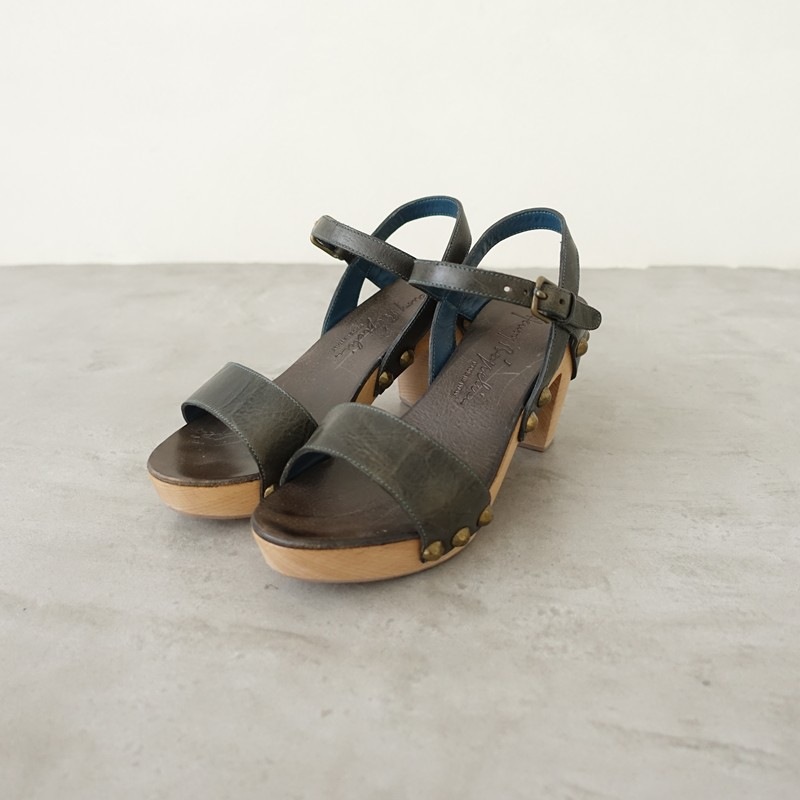 ����꡼�٥���� HENRY BEGUELIN ���ߥλɤ��夦�쥶��������� 35/23  35 (sh10-2607-195)��72H62��