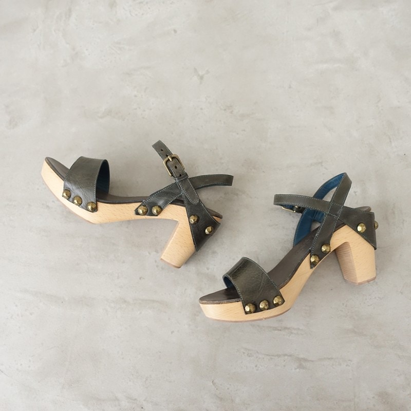 ����꡼�٥���� HENRY BEGUELIN ���ߥλɤ��夦�쥶��������� 35/23  35 (sh10-2607-195)��72H62��