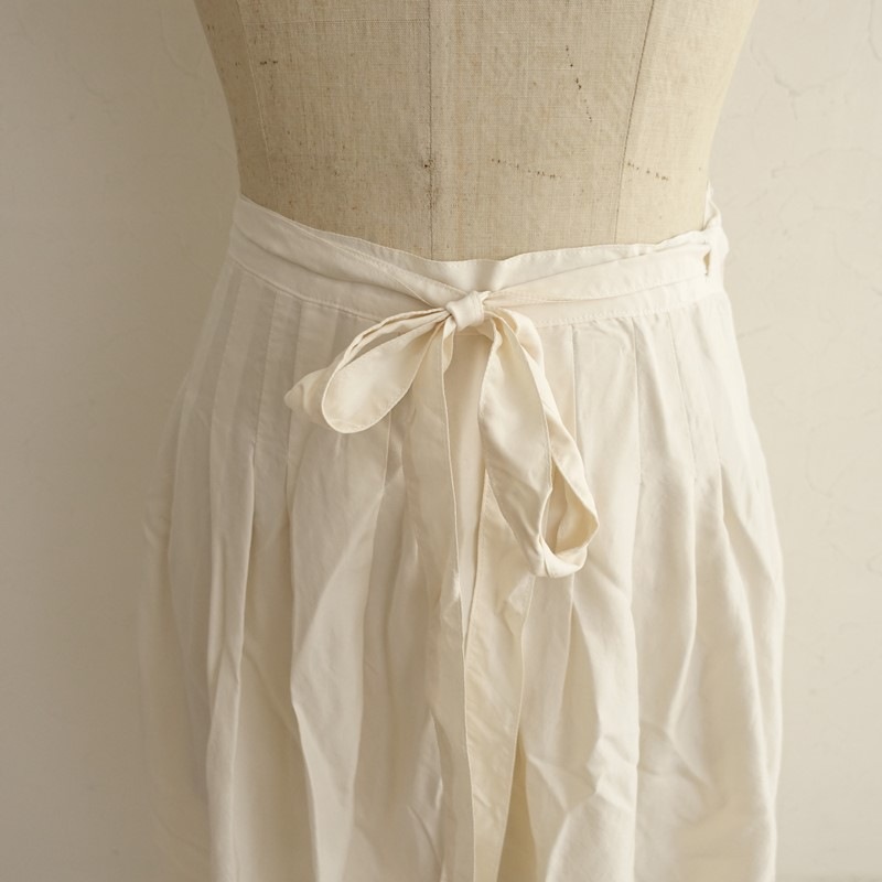 �����4.9���ۥ�� Yoli SILK TUCK SKIRT ���륯���å������åץ�������  F (sk1-2510-221)��01K52��