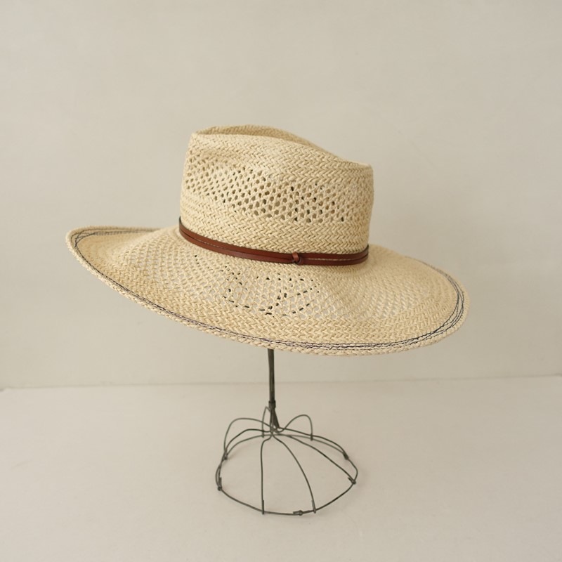 ��̤����/���4.0���ۥ�����ϥå� Lola HATS BATEA   (ha5-2604-56)��51E62��