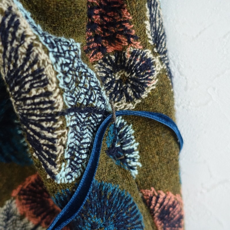 ミナペルホネン mina perhonen hana no mi 刺しゅうウールワンピース