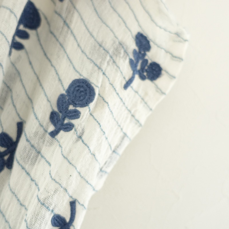 mina perhonen 刺繍入り ライトグリーンチュニック 半袖